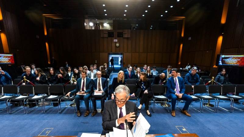 الولايات المتحدة: تراجع ارتفاع التضخم وباول يتحفظ على قرار الرسوم الجمركية وترامب يدعو لخفض الفائدة